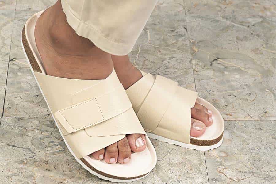 Men's soft cork sandals for improved foot health, comfort, and posture with cushioned footbeds and support.