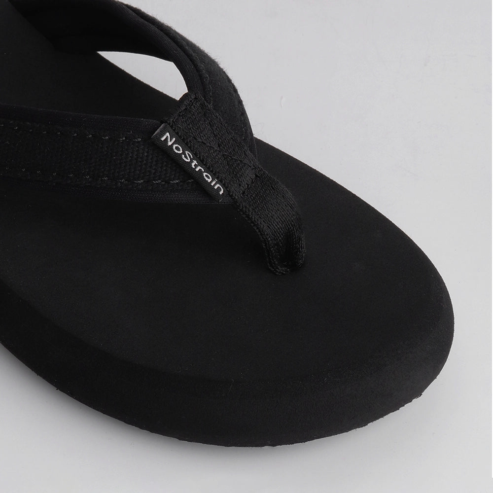 Girls Black slippers for daily use