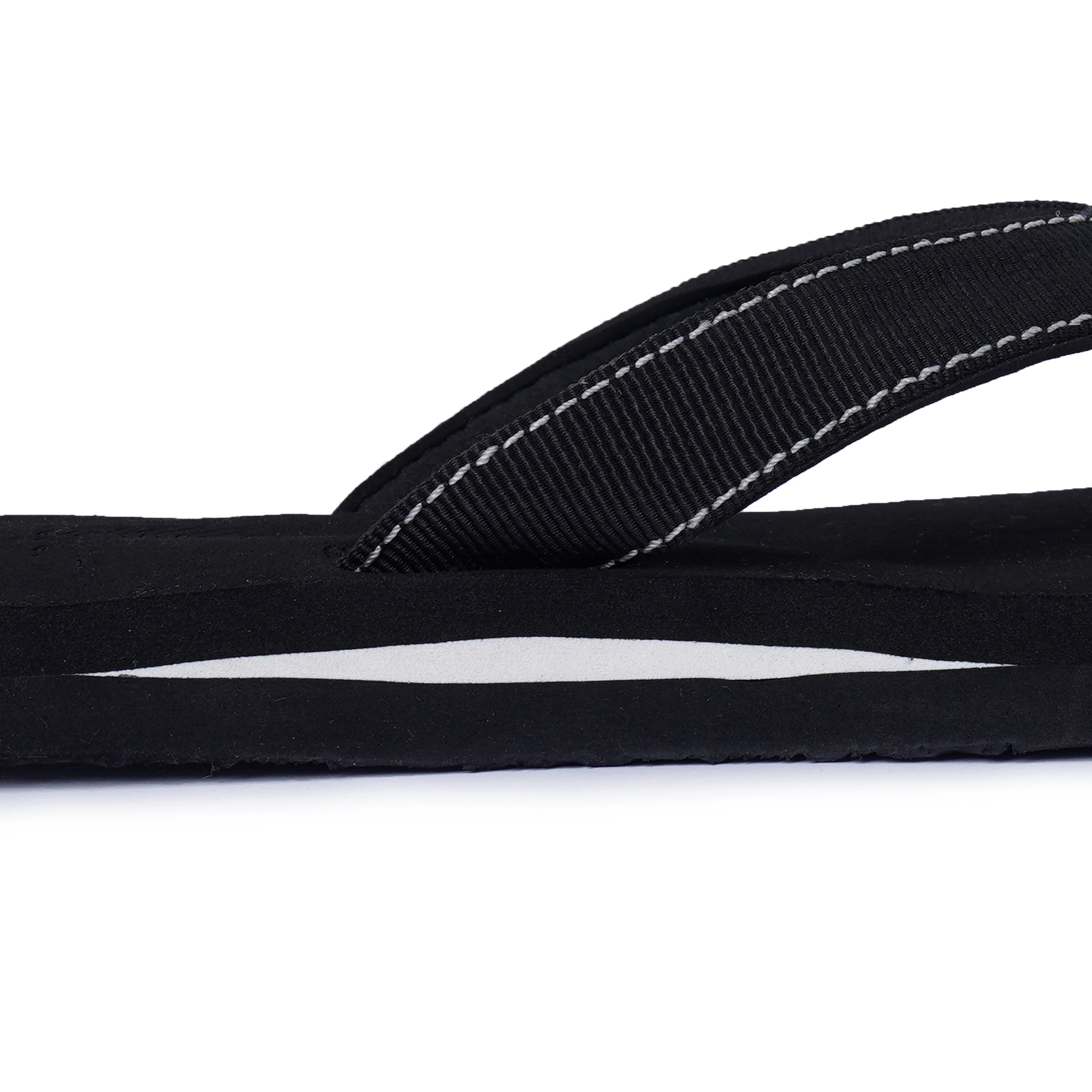 Stylish slippers with stitched straps