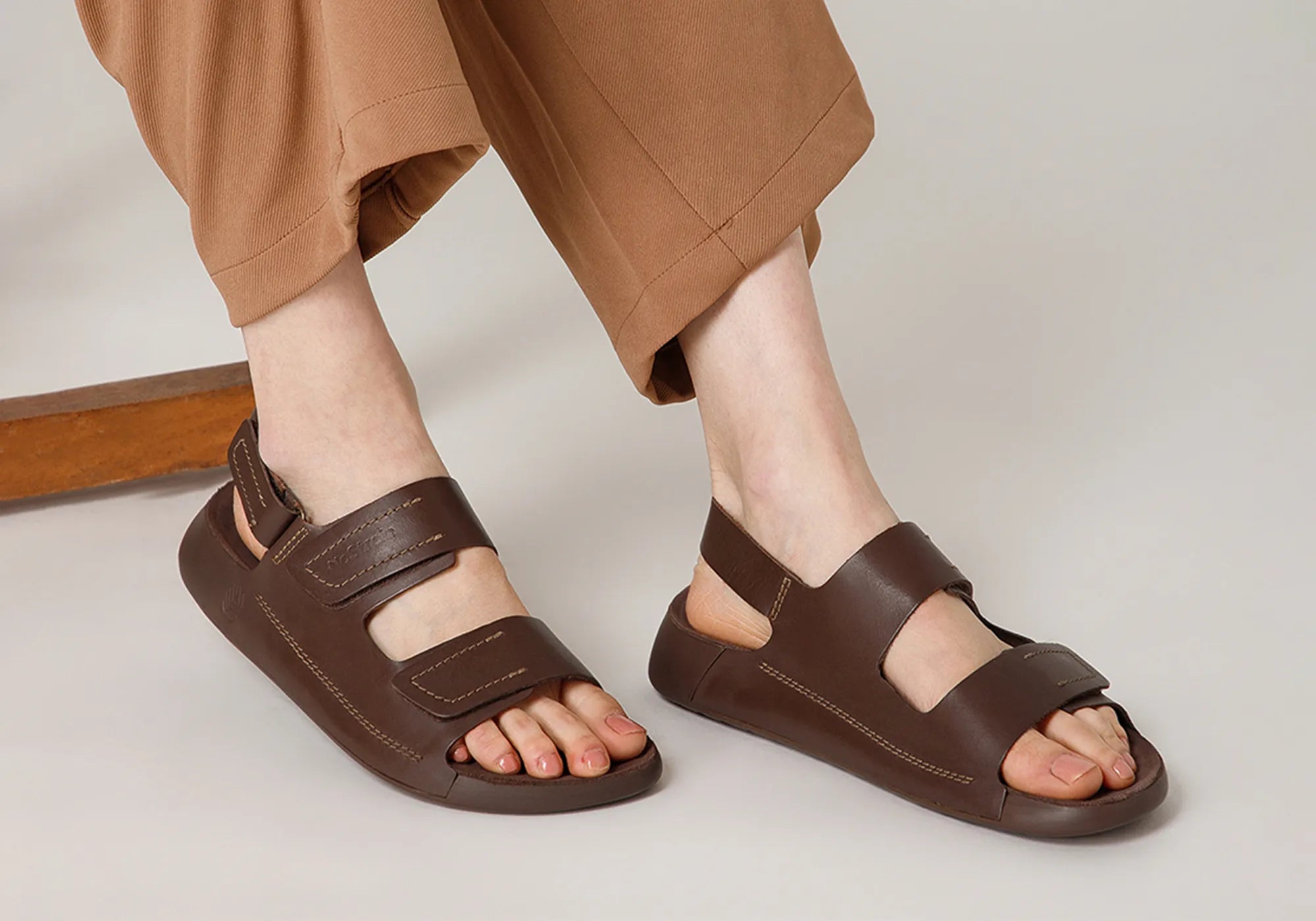 Womens-footwear-NoStrain