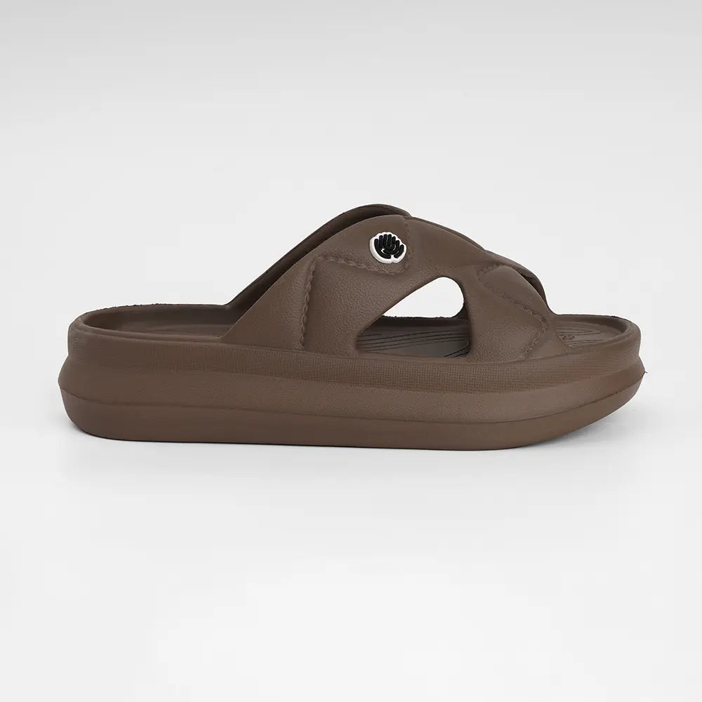 Lightweight and flexible cross strap sandals for women by NoStrain.