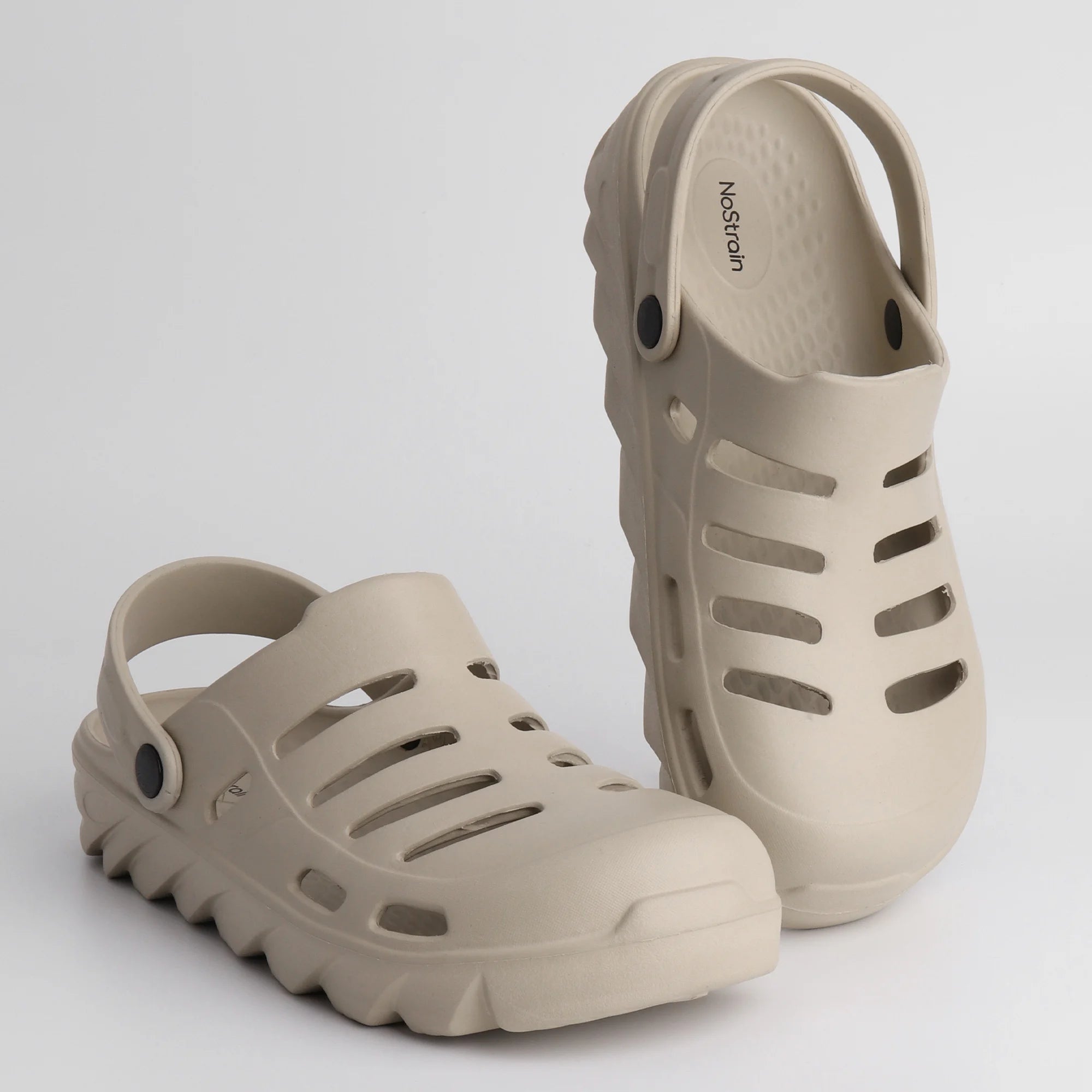 Rainy season clogs for men