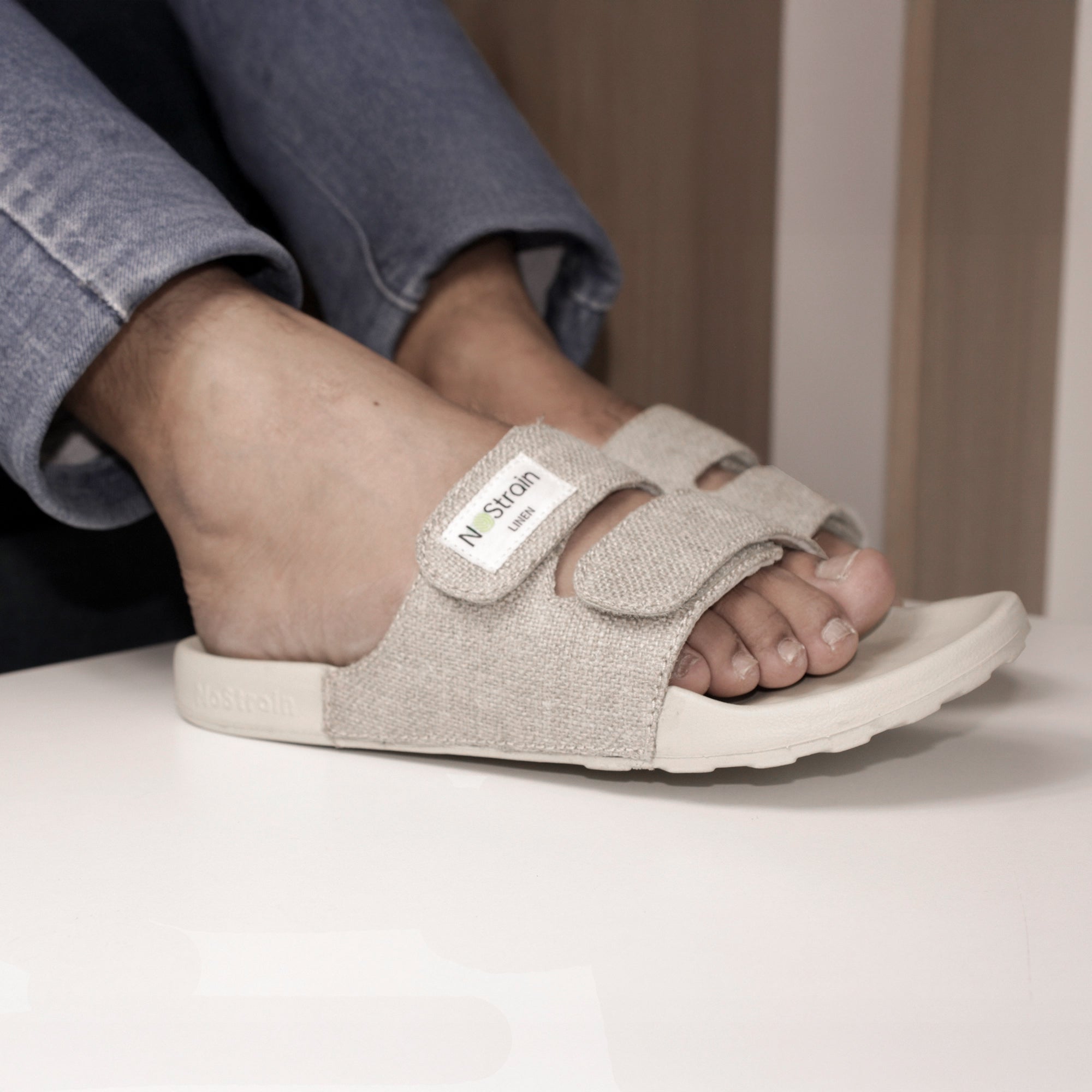  Men Sliders 