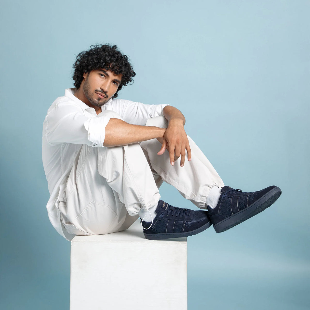 NoStrain SLANT blue sneakers for casual and semi-casual wear