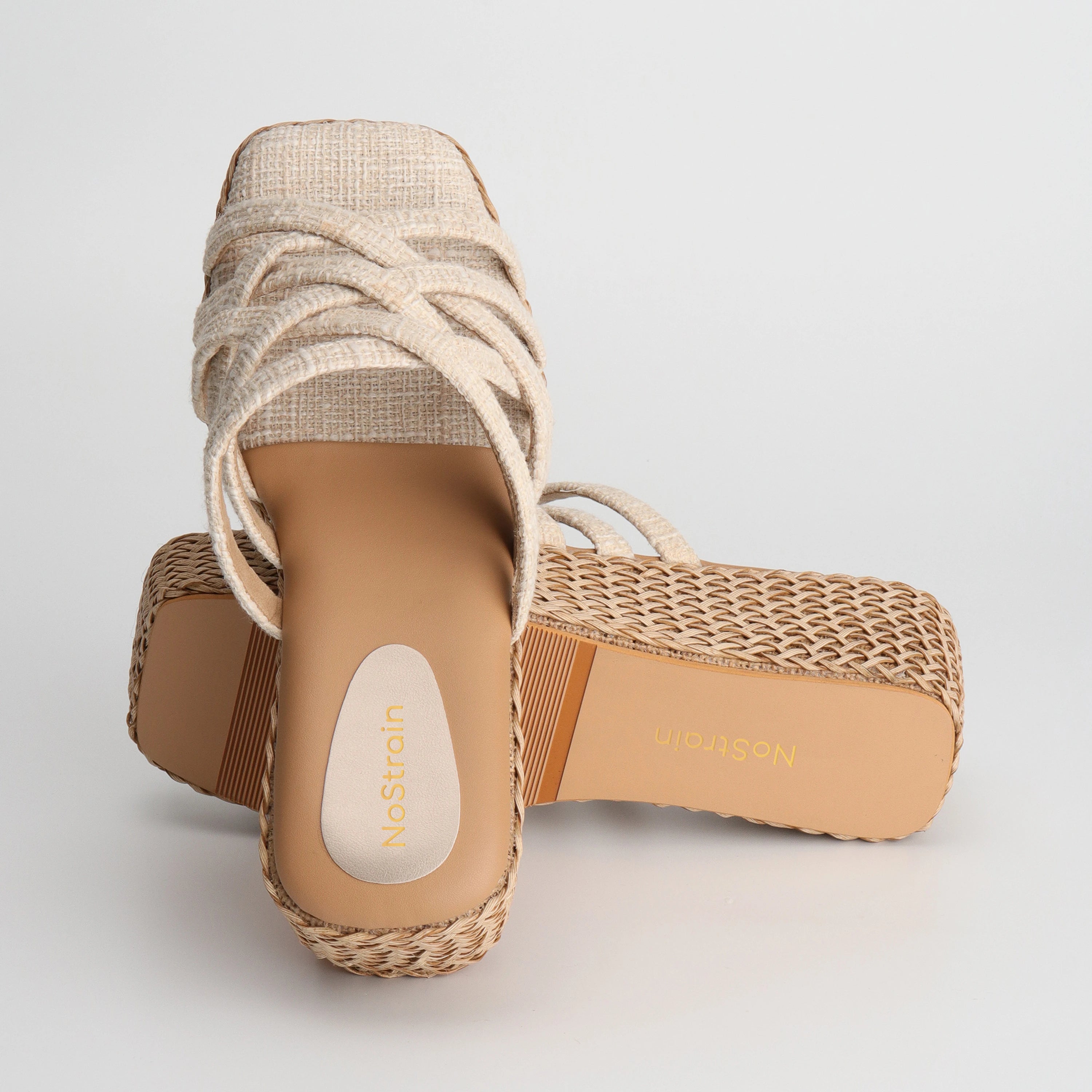 Comfortable off-white wedges