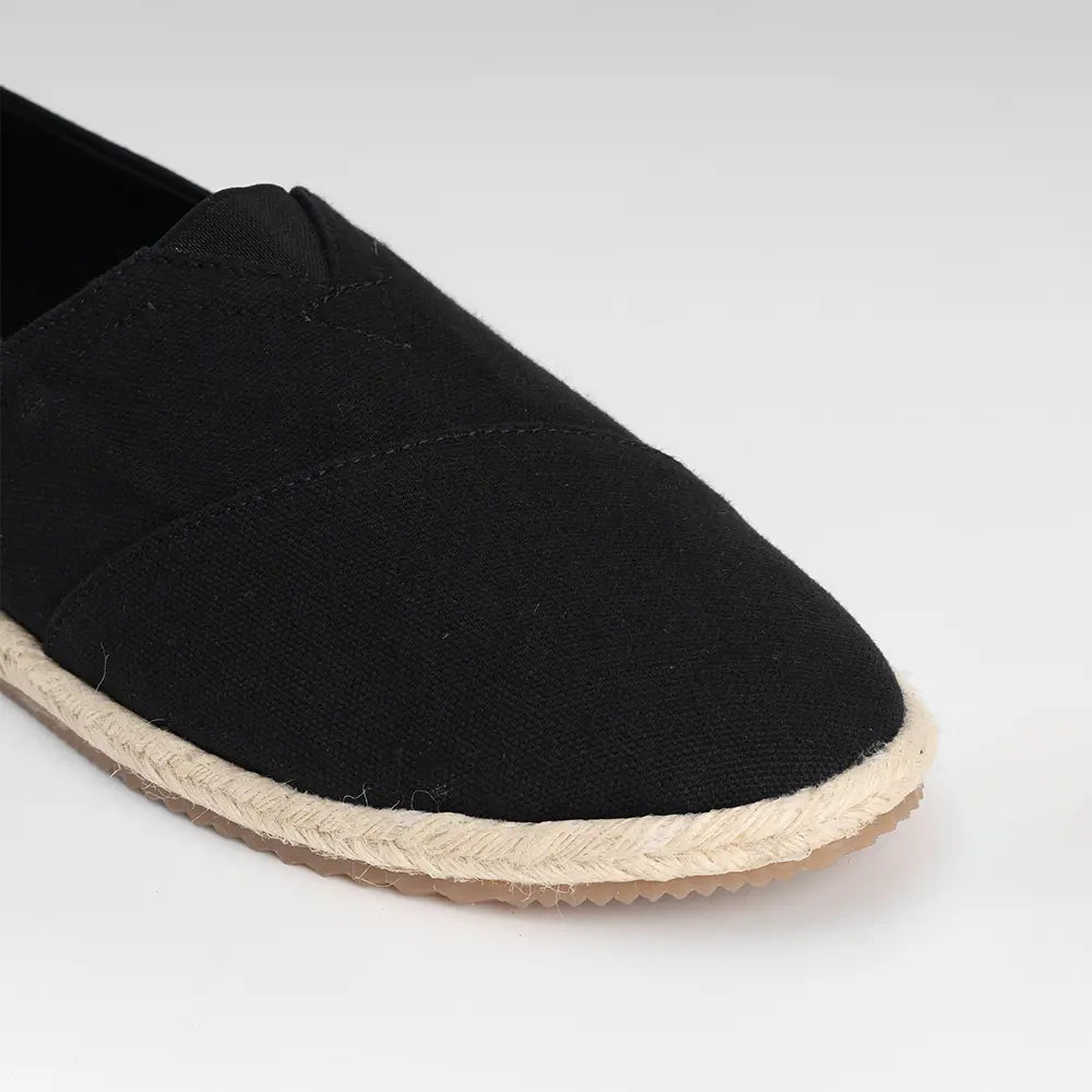 Comfortable black canvas flats for women