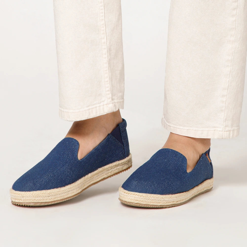 Women’s lightweight denim slip-on espadrilles for everyday wear