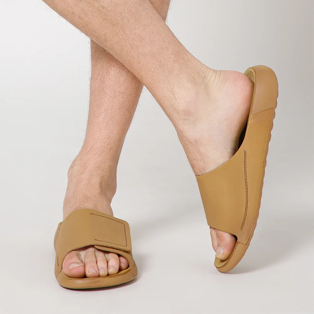 Men's leather sandals with comfortable footbed