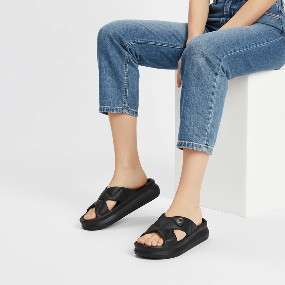 NoStrain women's waterproof cross strap sandals in high-quality soft material.