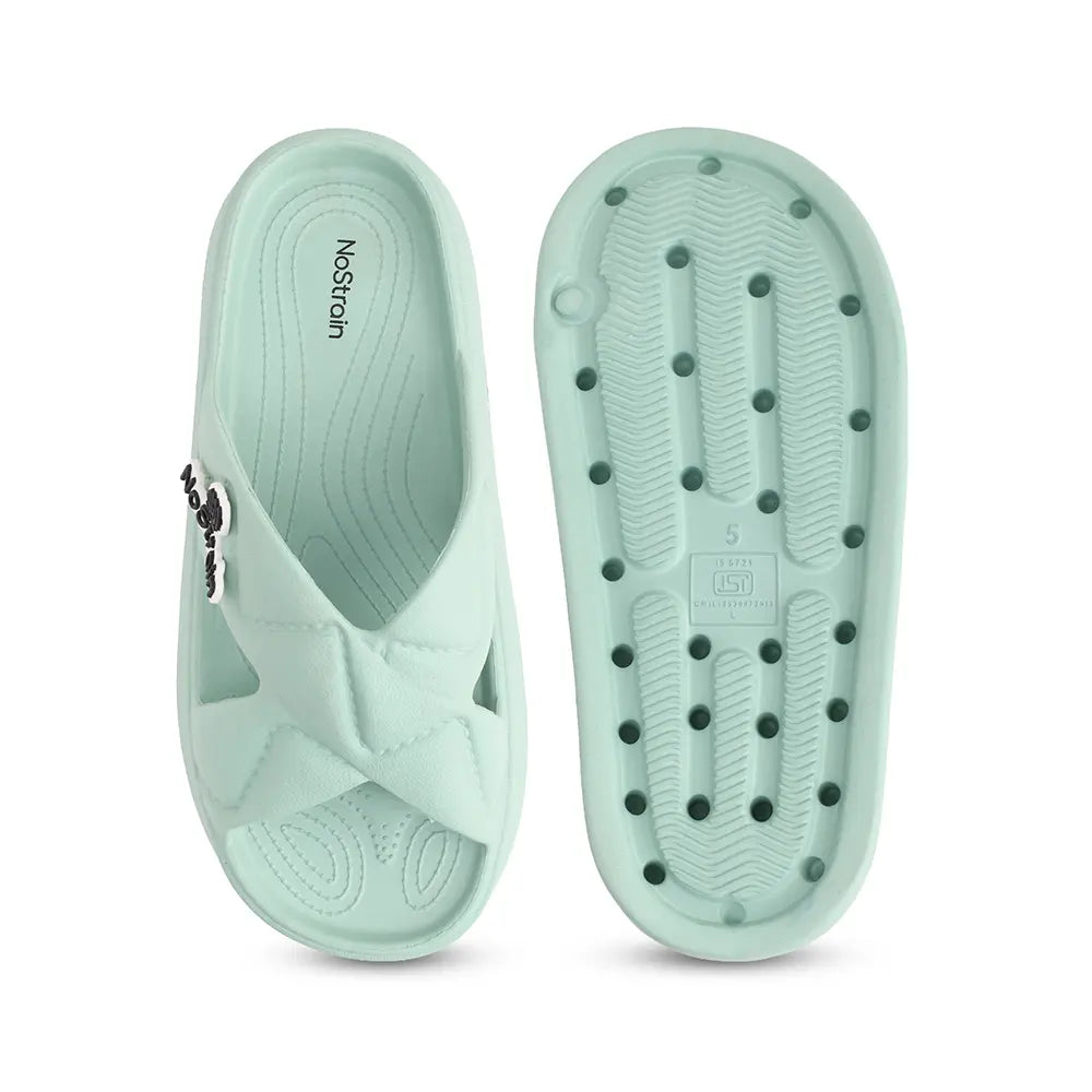 Comfortable women’s slides from NoStrain made for daily wear and outdoor casual use.