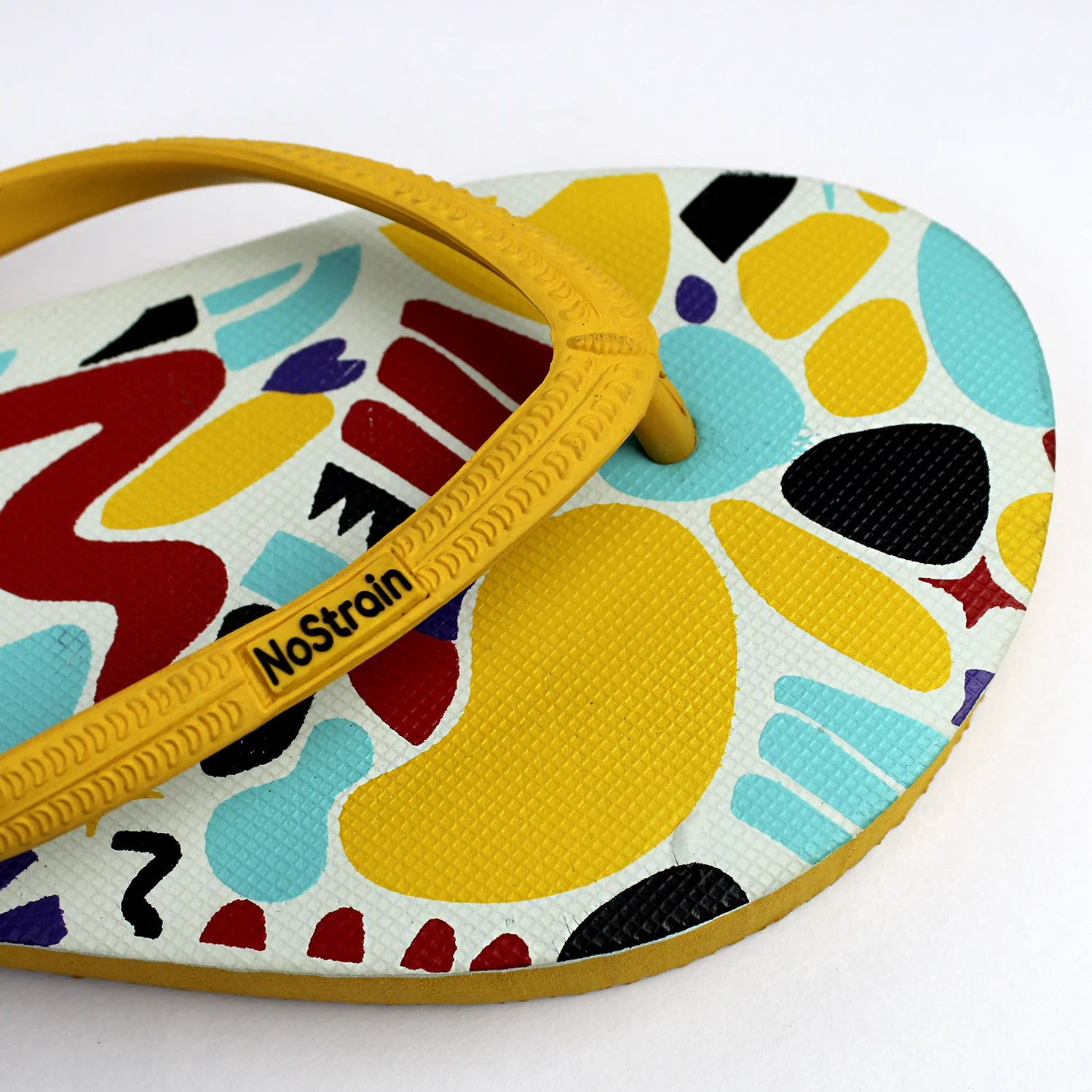Circle hot sale flip flops