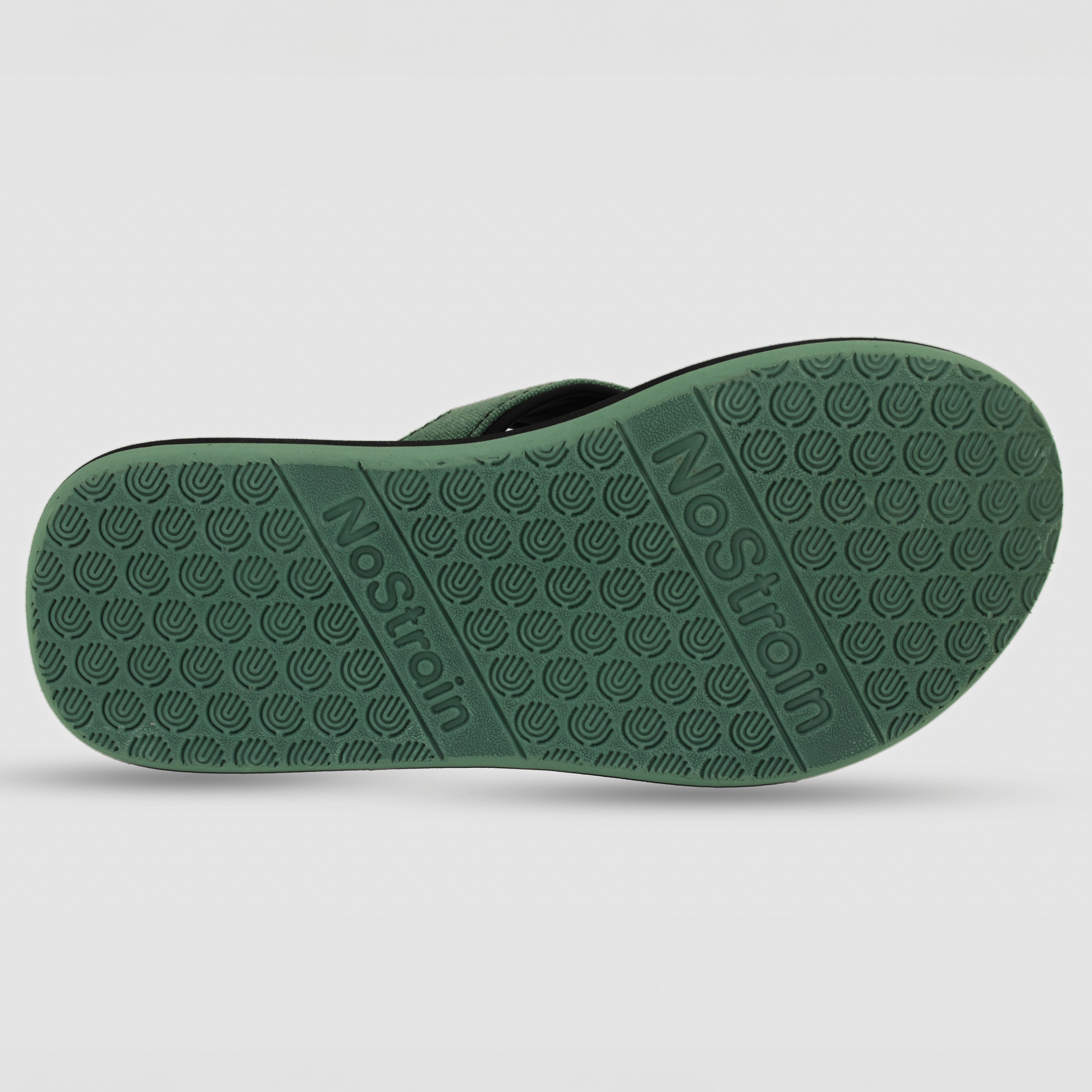 casual slippers for men in green color, with stitched straps