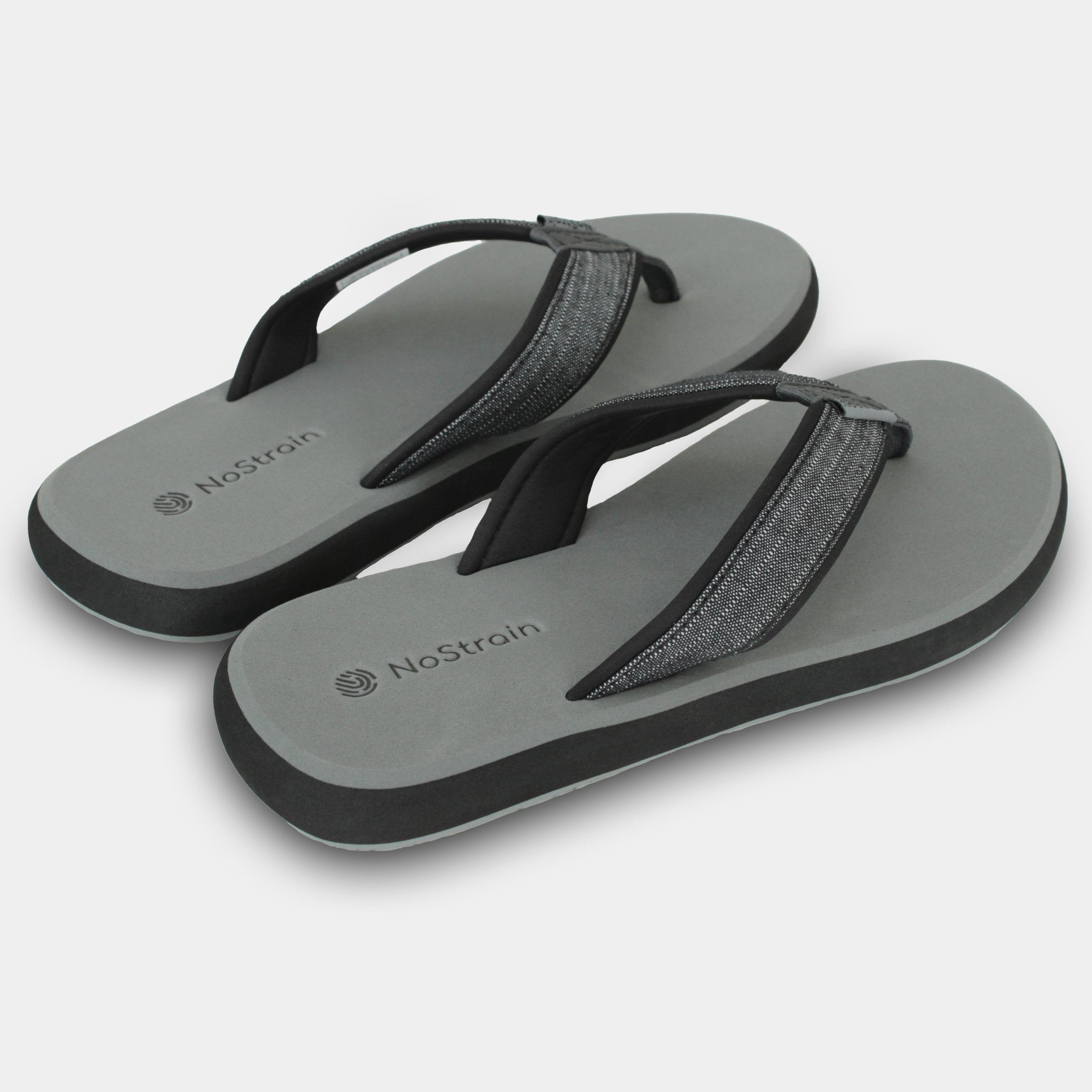 casual slippers for men in grey color, with stitched straps