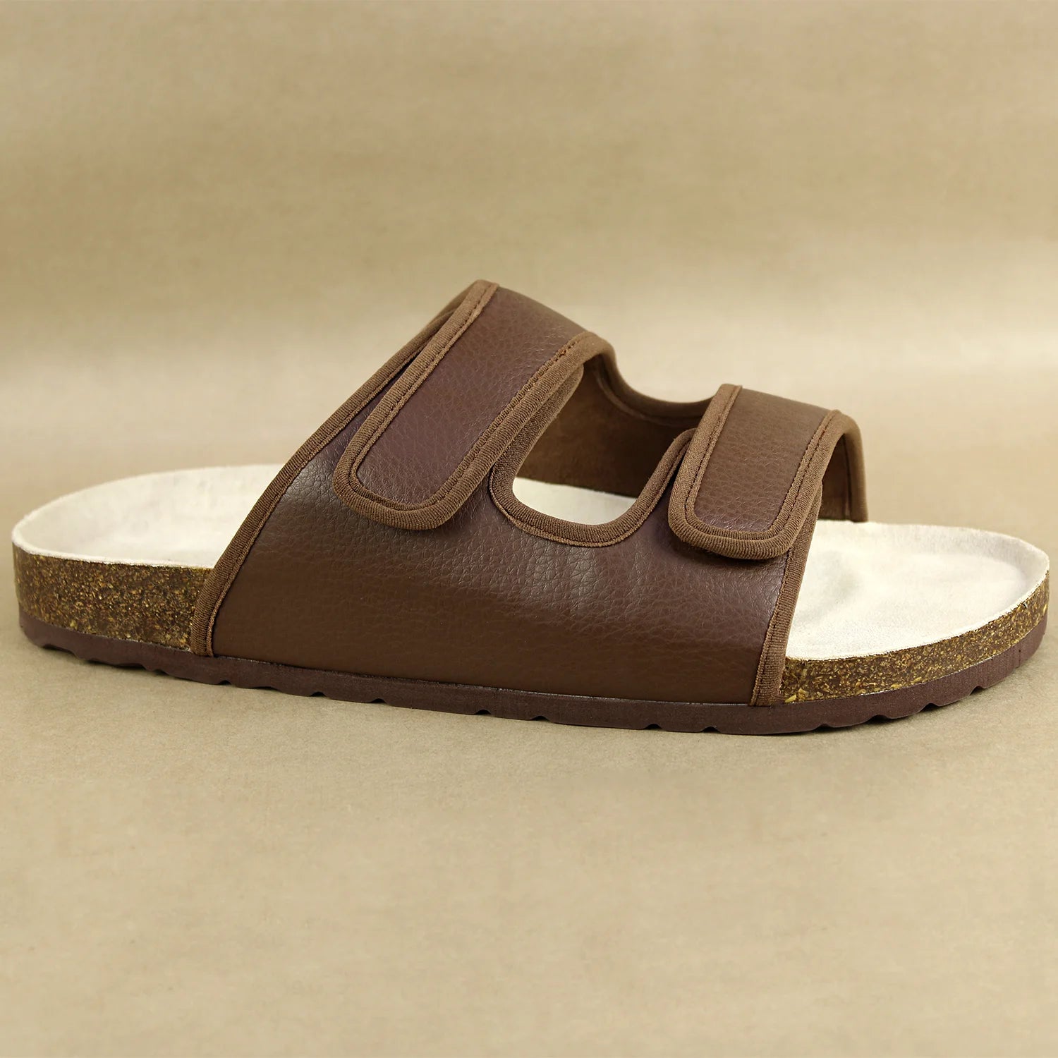 Men's Cork Sandals in Brown: Comfortable and Adjustable Footwear for Any Occasion