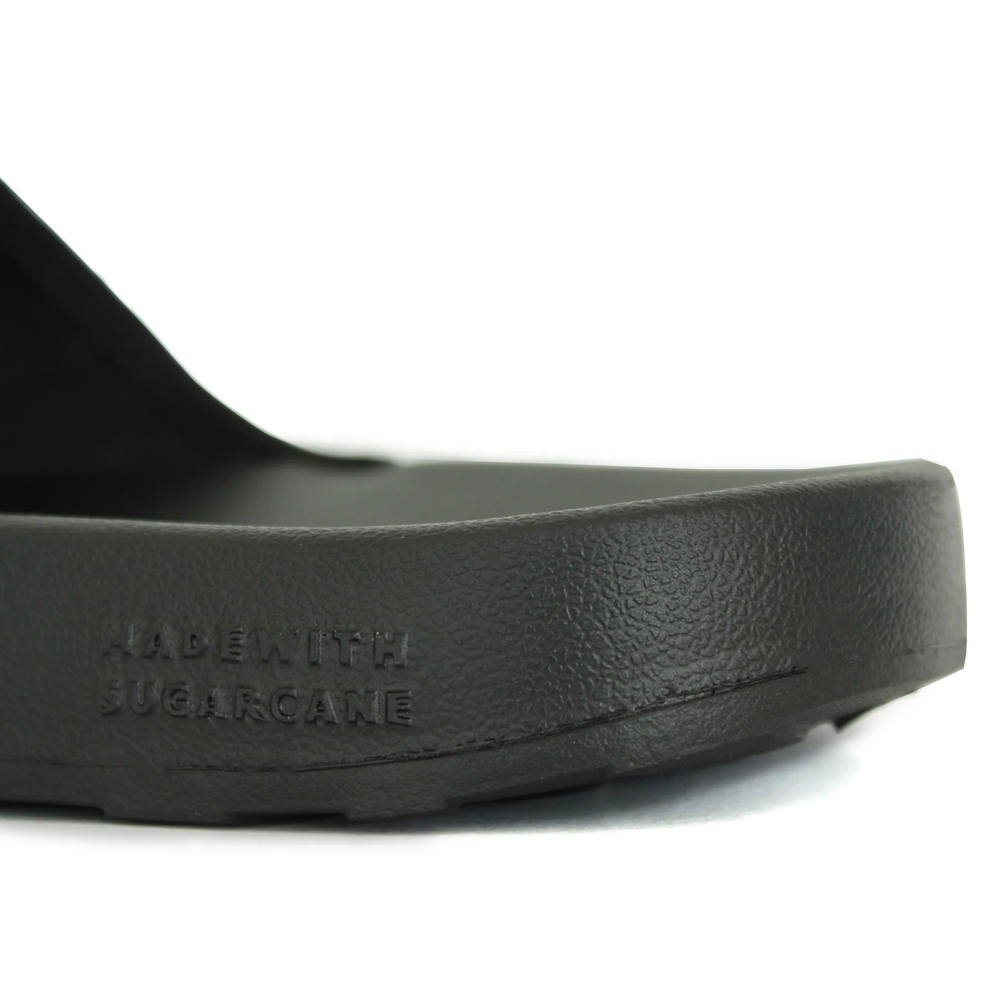 Keep it simple with Men's Midnight Black Linen Sugar Sliders, perfect for everyday wear.