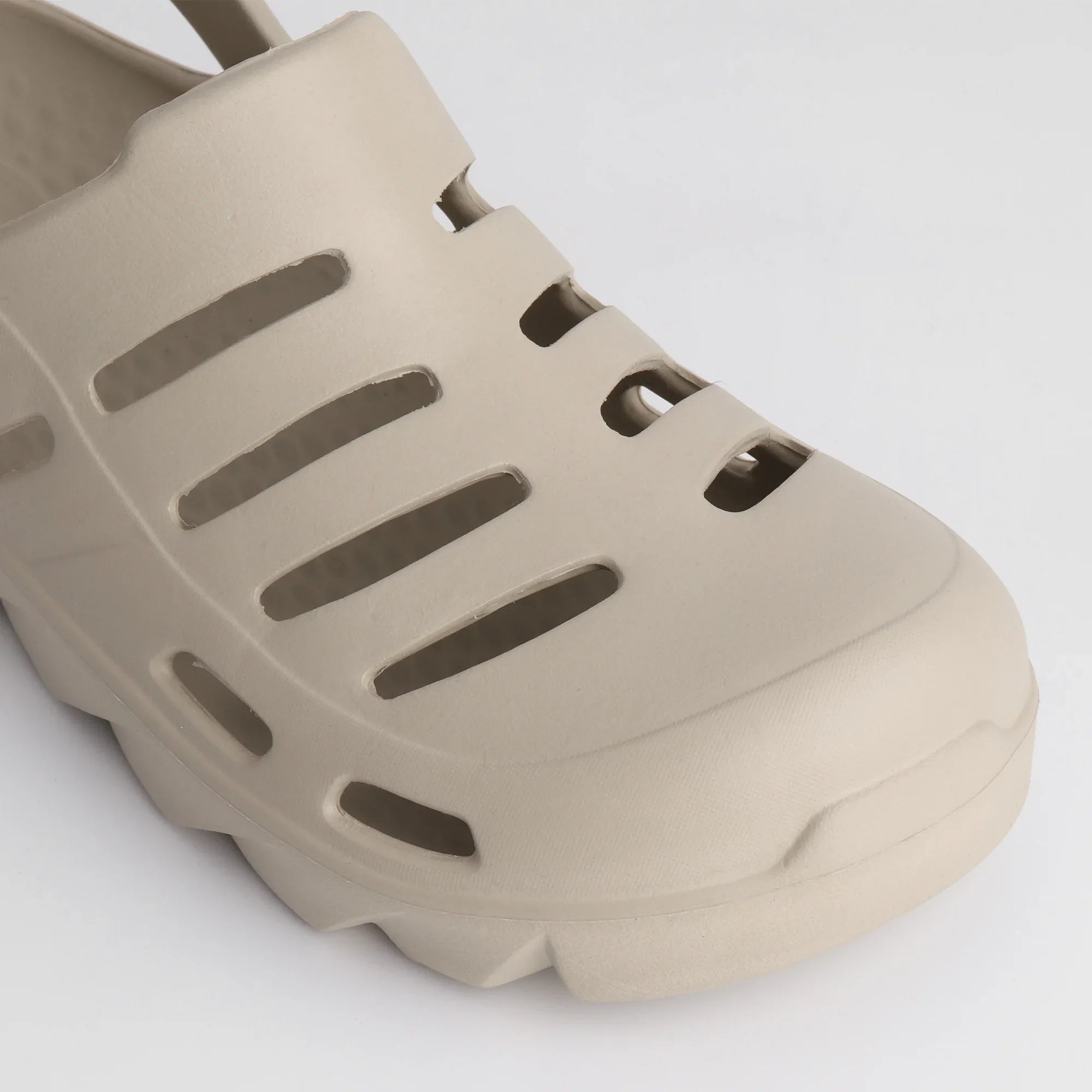 NoStrain's clogs with back strap